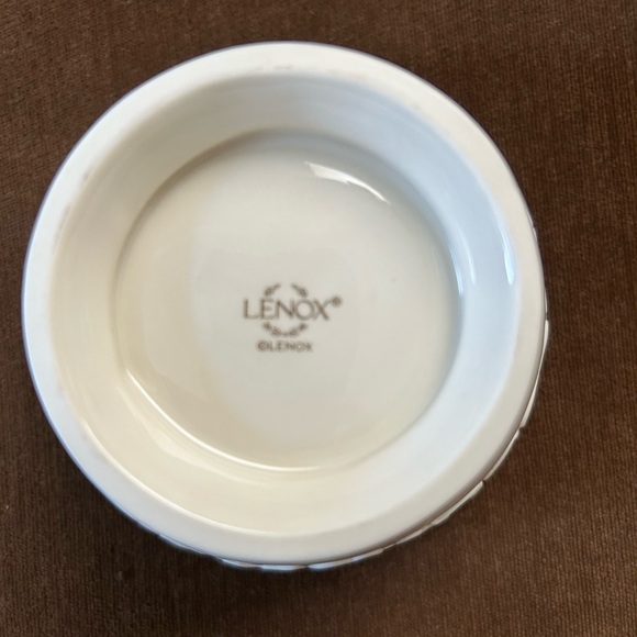Lenox Heart Lace Bowl - Picture 3 of 3